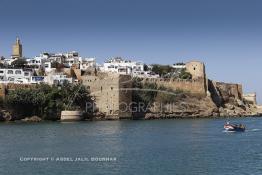 Image du Maroc Professionnelle de  La kasbah des Oudaïas de Rabat est une magnifique petite forteresse surplombant l'embouchure du fleuve Bouregreg érigée par les Almoravides pour lutter contre les tribus Berghouatas, elle séduit par sa quiétude et sa lumière.  Jeudi 6 Octobre 2011. (Photo / Abdeljalil Bounhar)
 